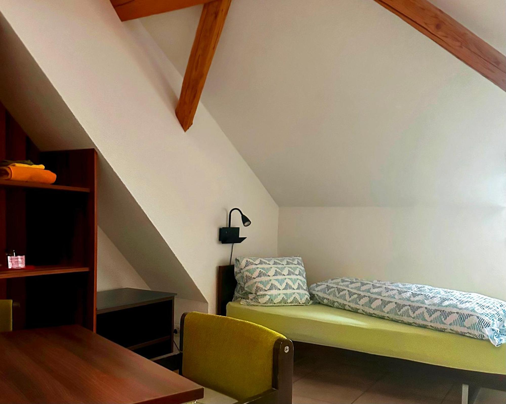 Hotel Loewen Monchaltorf Экстерьер фото